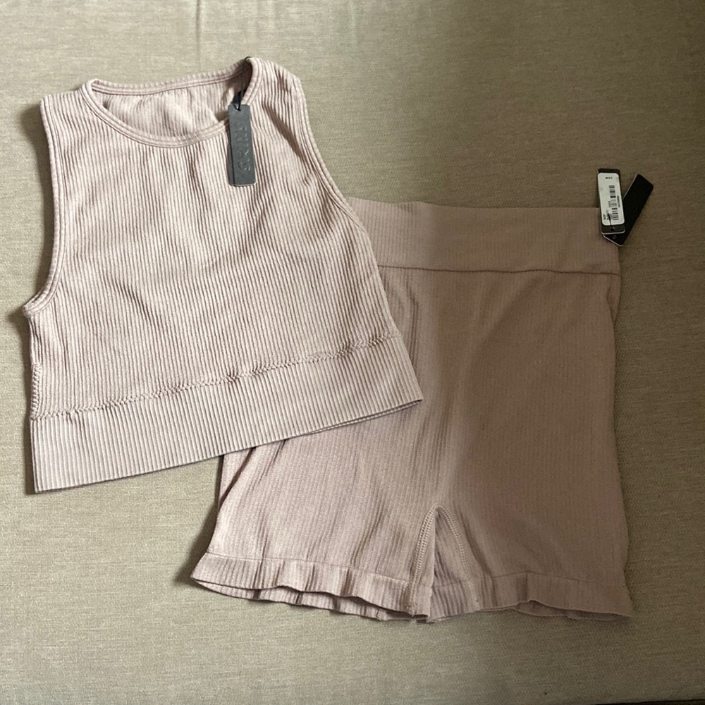 Skims set
